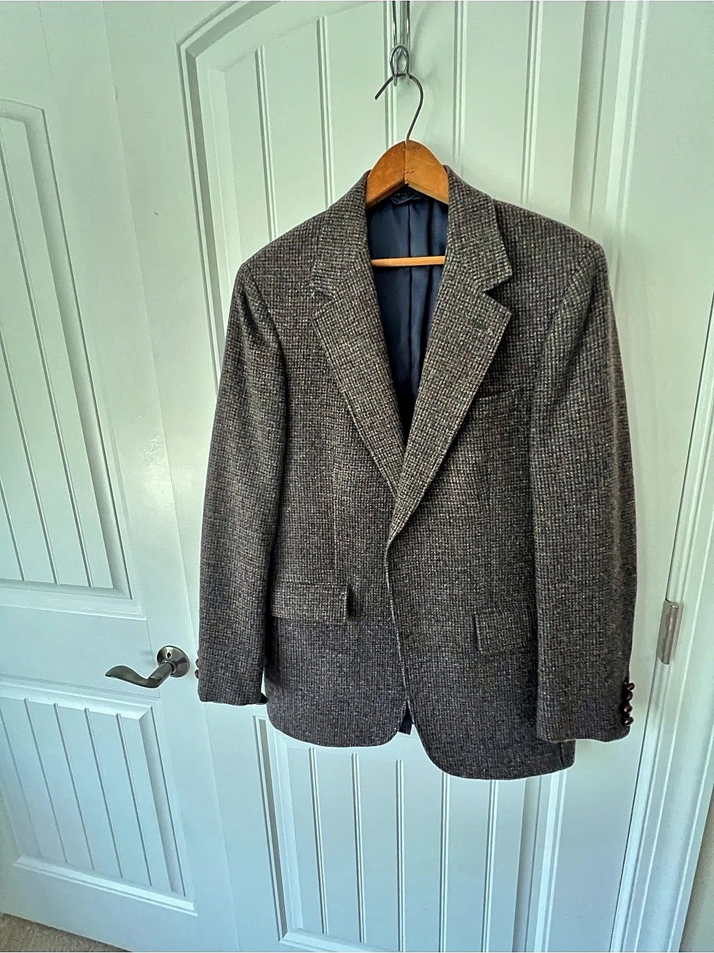 The Lord and Taylor’s Men's Shop Wool Houndstooth Sport Coat in Brown & tan Like